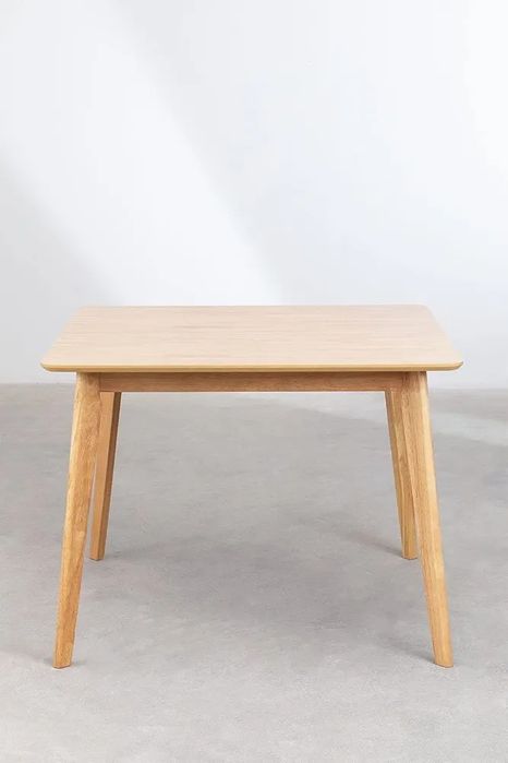 Mesa jantar quadrada