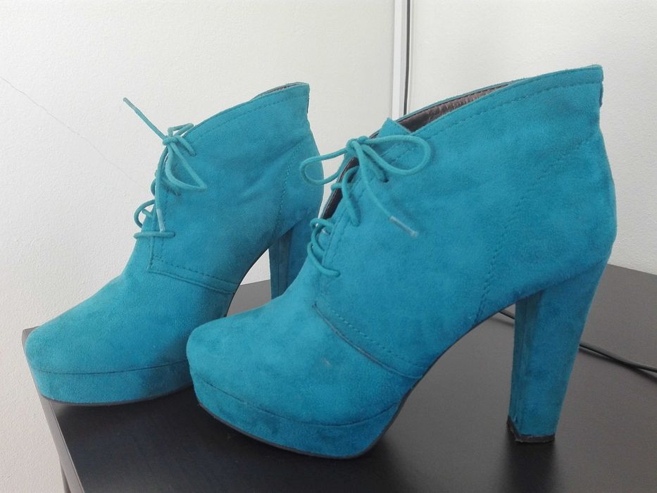 Vendo: Calçado Mulher