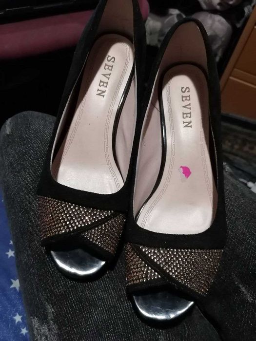 Туфлі на платформі Seven