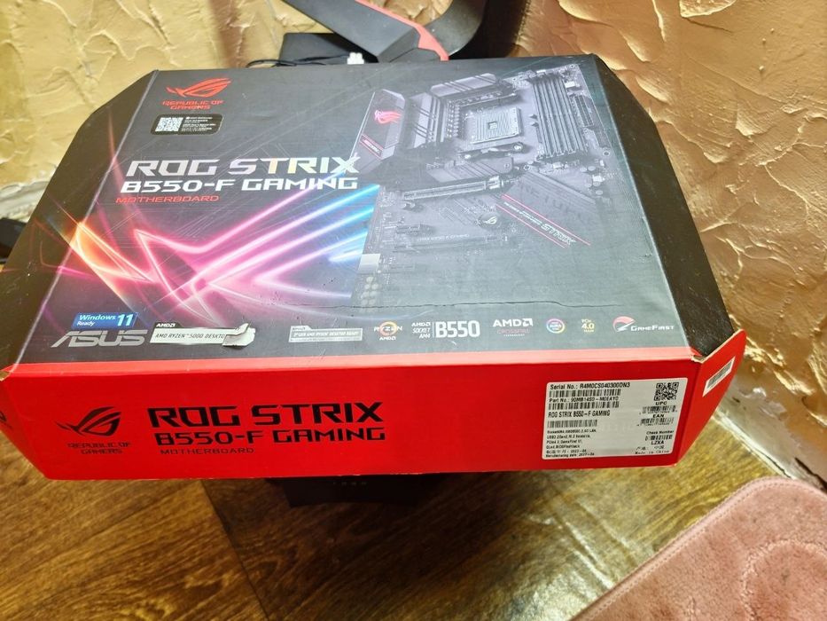 Asus rog strix B550-f gaming