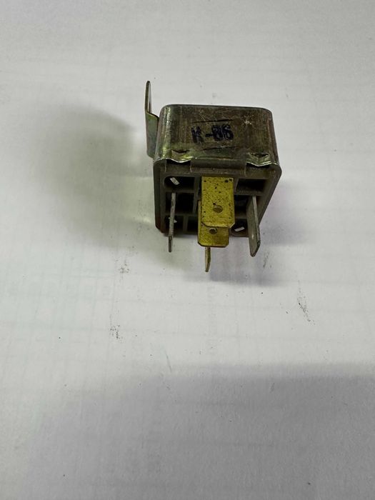 Реле света 24 Вт Новое СССР П.3747010  КамАЗ Зил