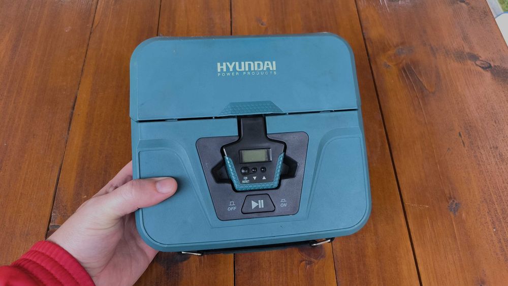 Автомобільний компресор Hyundai HHY 30 виносний манометр