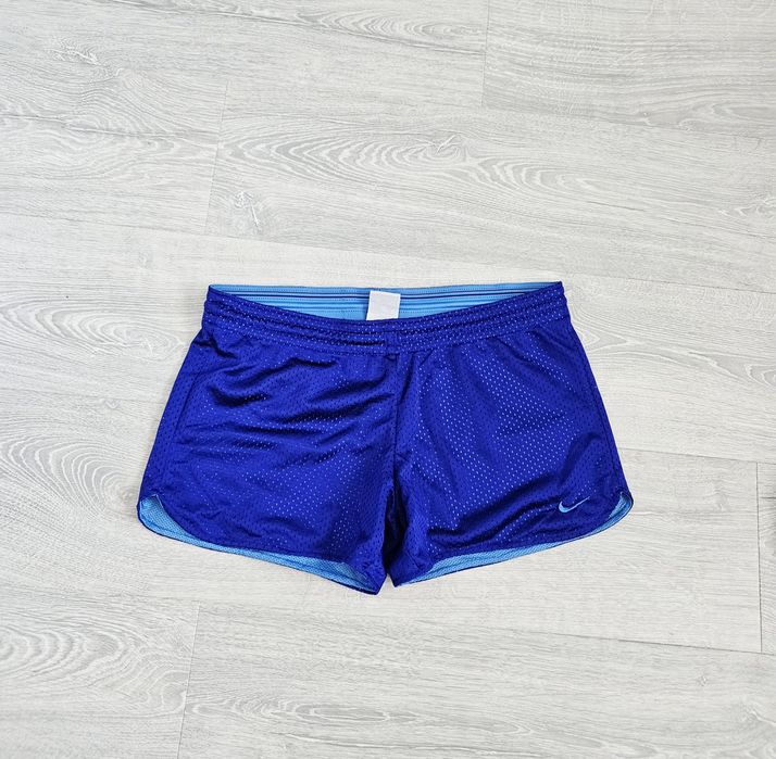 Niebieskie spodenki sportowe Nike s 36