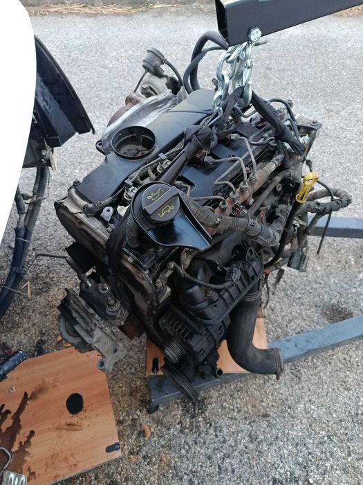 motor Ford Transit 2.2 TDCI 115cv SRFA 8C1R7002DG 2010