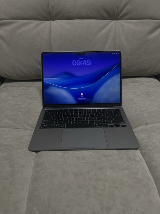 Macbook Air M2 13.6 2023 16GB 1TB