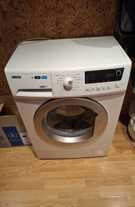 Стиральная машинка Zanussi