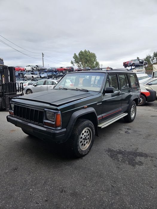 Jeep Cherokee XJ 2.5 TD de 1994 para peças