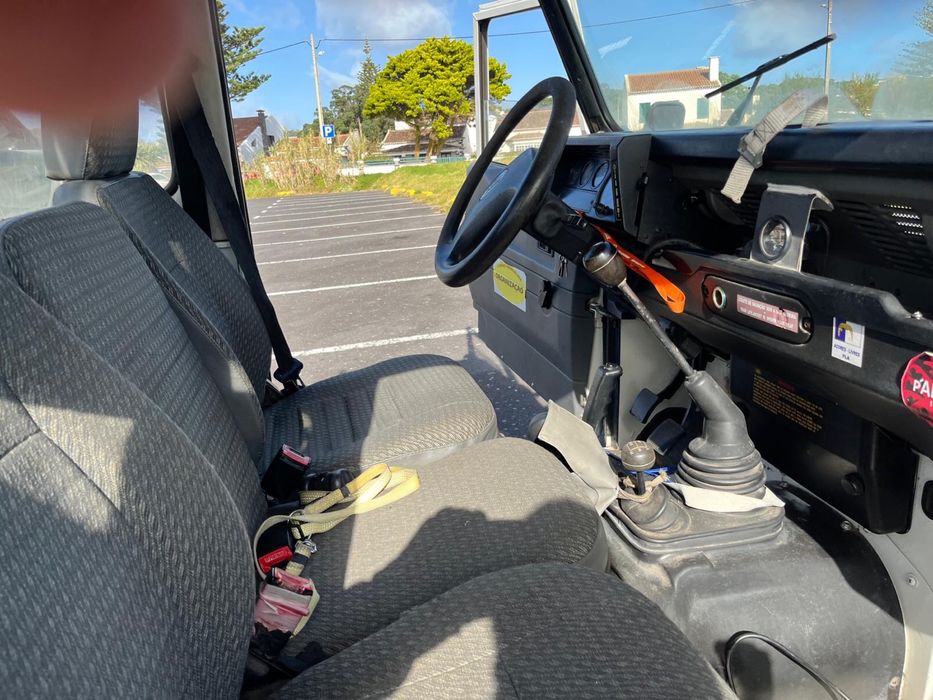 Vende-se Land-Rover