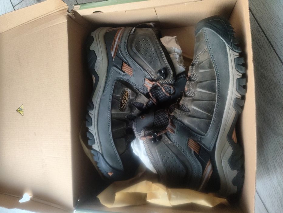 Buty Kenn Targhee III MID wp men
Męskie Buty KEENButy KEEN