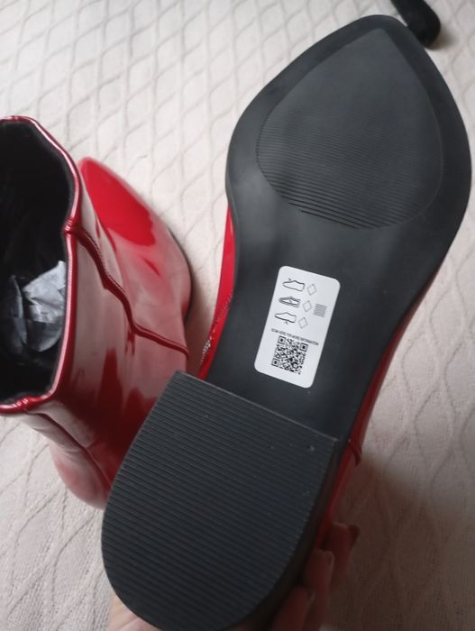 ASOS 46R NOWE czerwone lakierowane botki