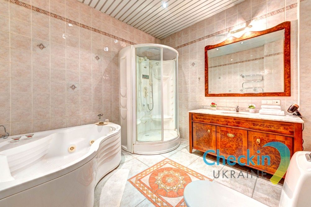 Стильные и просторные 4к апартаменты по улице Саксаганского, 48