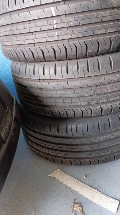 Jantes com pneus opel