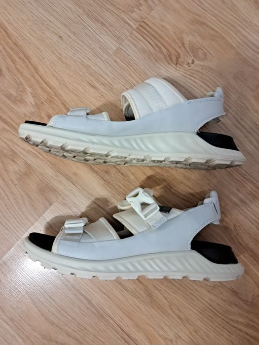 Жіночі сандалі ECCO Exowrap (81181353301)