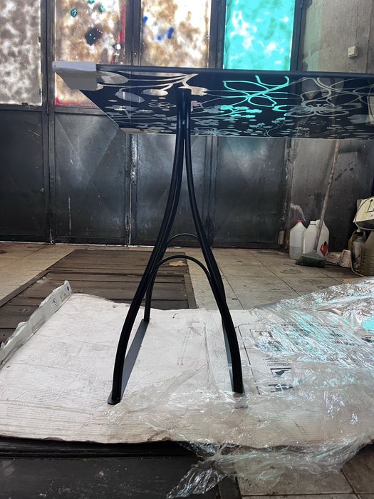 Mesa Vidro com Relevo