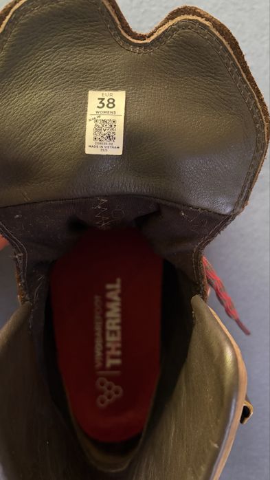 Vivobarefoot Tracker Leather AT  38