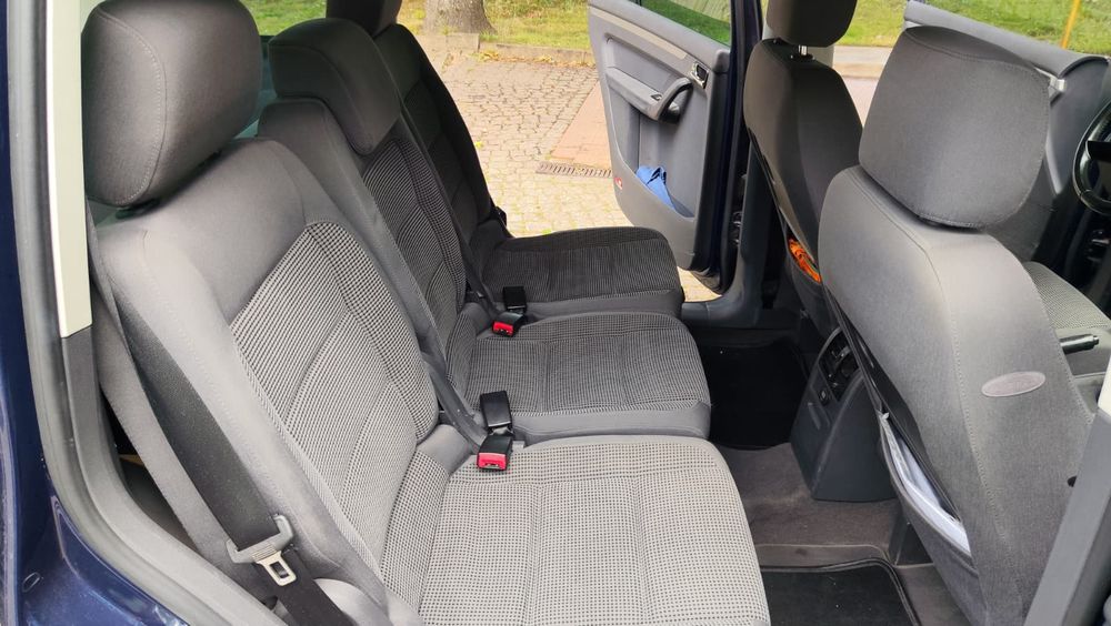 Volkswagen Touran 2.0 Tdi