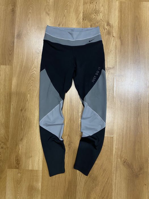 жіночі лосини легінси Nike