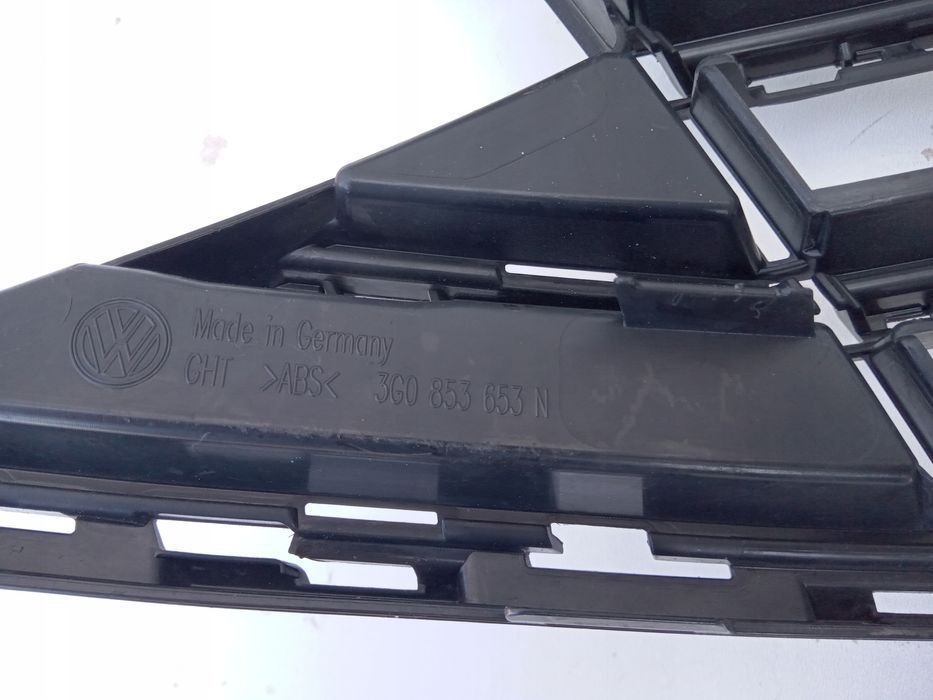 GRILL ATRAPA CHŁODNICY VOLKSWAGEN PASSAT B8 LIFT 3G0853653N