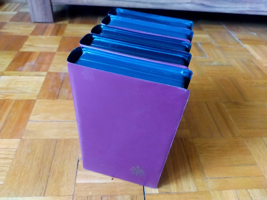 Etui na kasety VHS - komplet 5 szt.