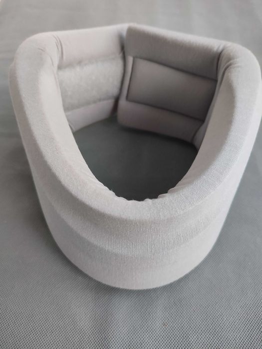 Бандаж для шиї Velpeau, M 9см.