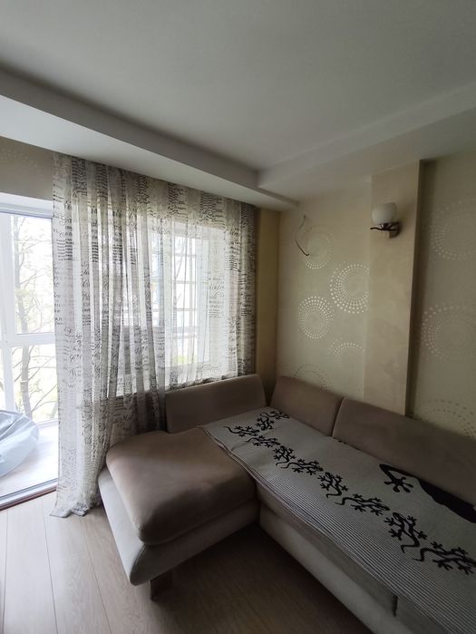 Продам 2-комнатную квартиру с ремонтом в Хортицком районе (ул. 14 Октября)