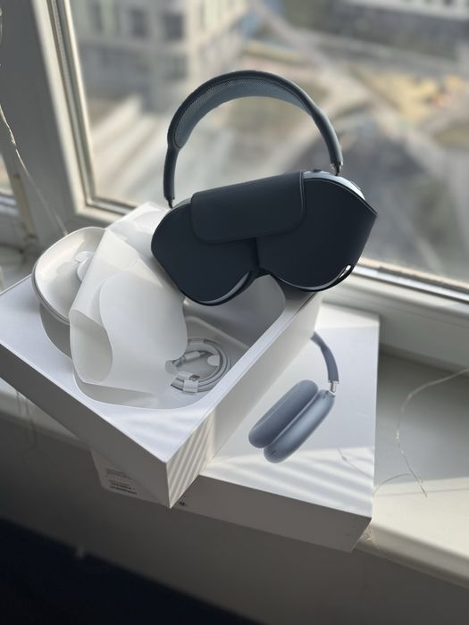 Навушкини  apple airpods max