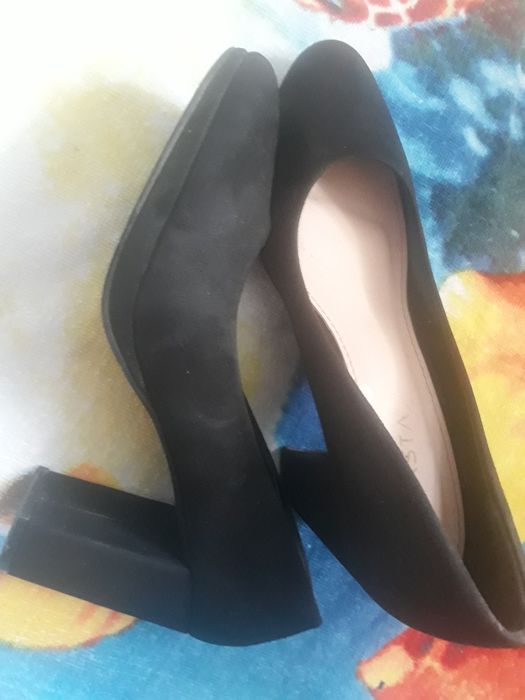 Туфлі замшеві...