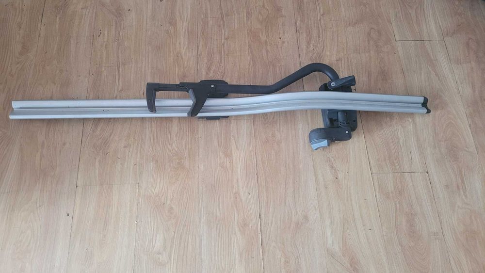 Uchwyt rowerowy Thule ProRide 591 logo BMW