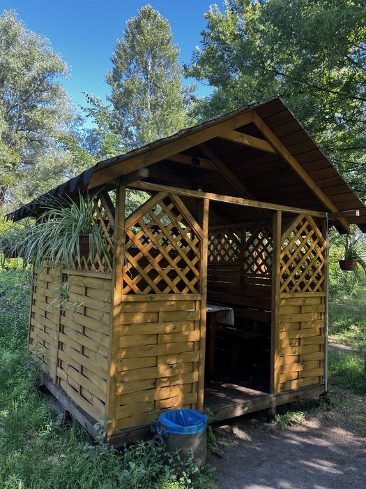 Продам альтанку з масива дерева 6.5к м2 розмір 3*3