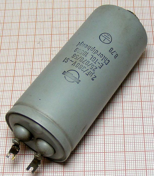 Kondensator 2uf 380V E-TGL 10589 [M1-VQ]
