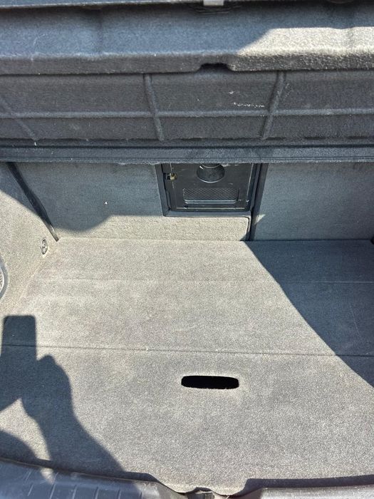 Сеат Альтеа  власниця