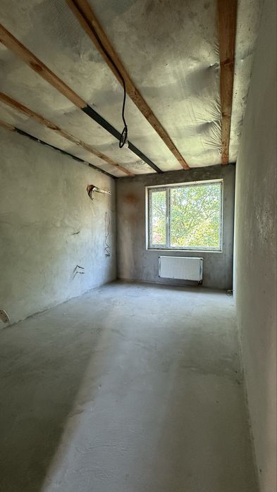 Готовий таунхаус з частковим ремонтом ,оформлення 2%,держ програми Так