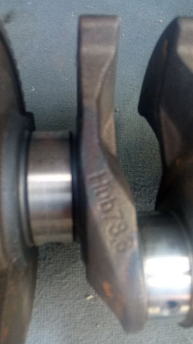 Колінвал BMW e60  n52b25