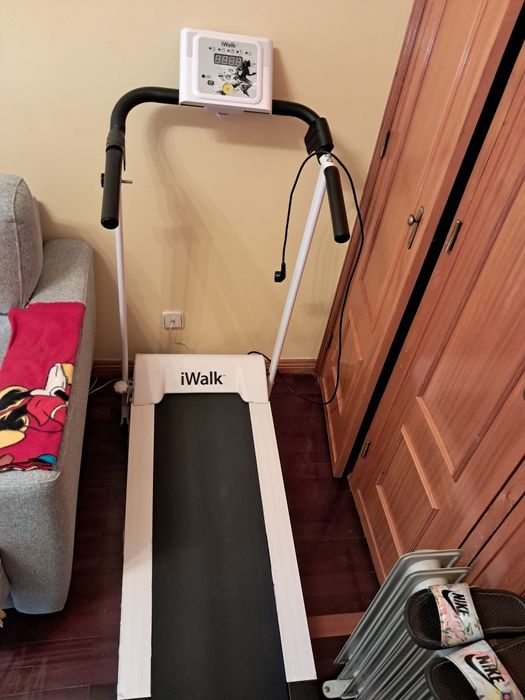 iWalk Folding Treadmill476630837090723844