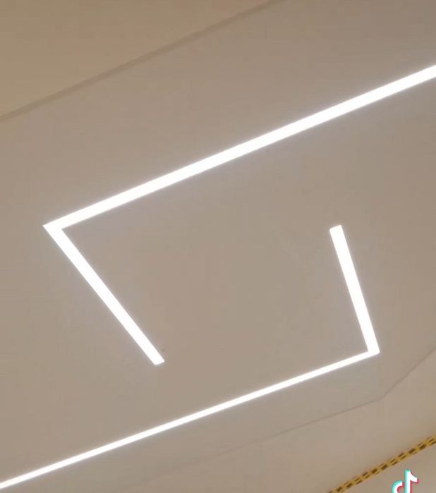 Натяжні стелі. Монтаж за відсутності світла