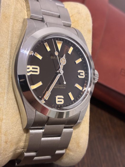 Baltany dial chocolate como novo 40h 36mm safira,