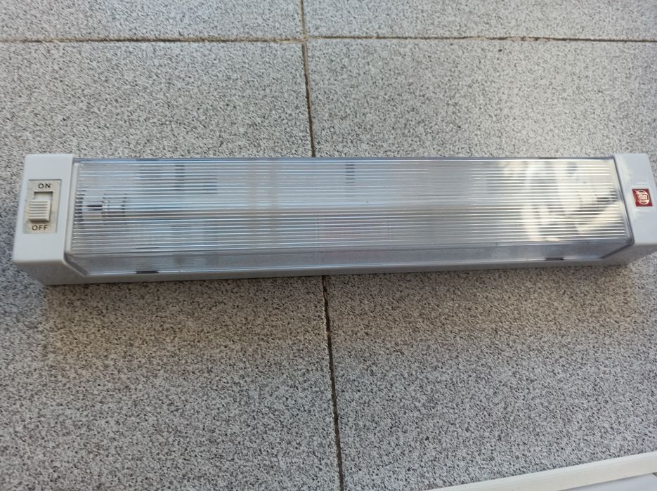 2 Luz Fiamma 12v clássico para Campervan/Autocaravana
