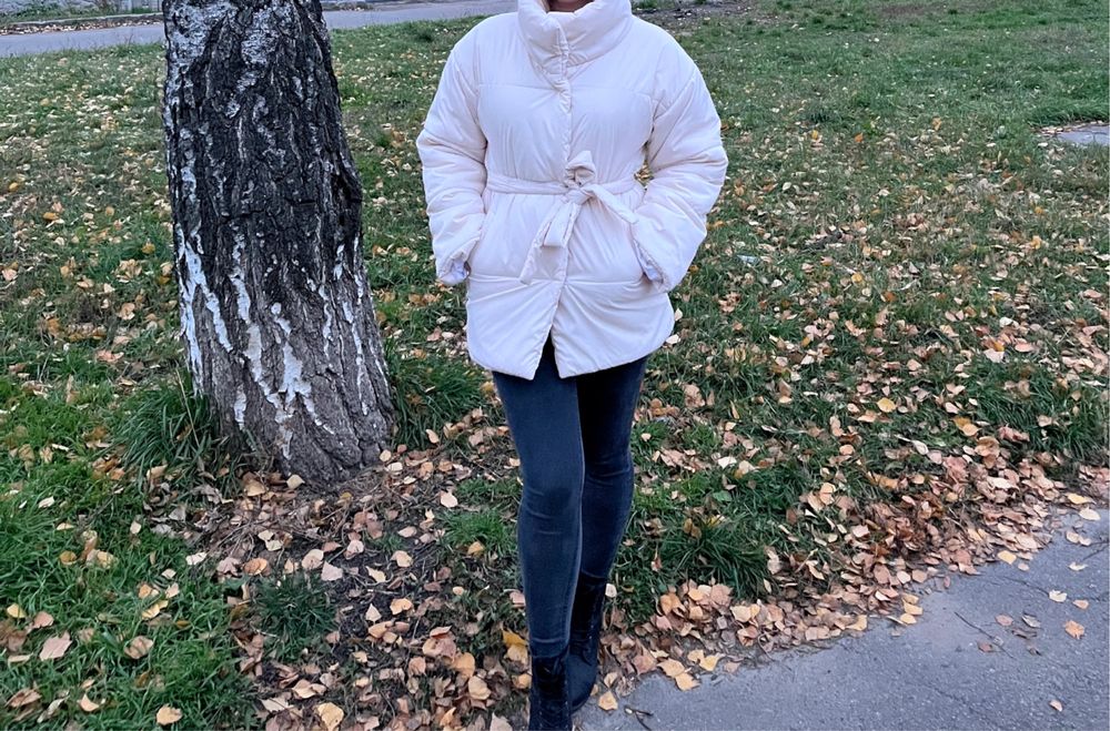 Продам куртку в гарному стані