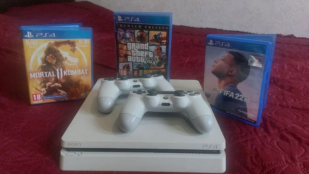 Ігрова консоль PS4 Slim 500Гб