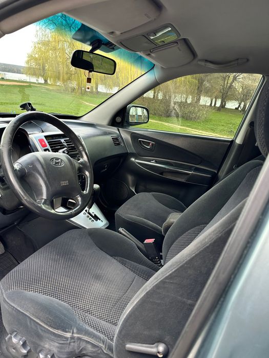 Продаж авто Tucson 2006 року