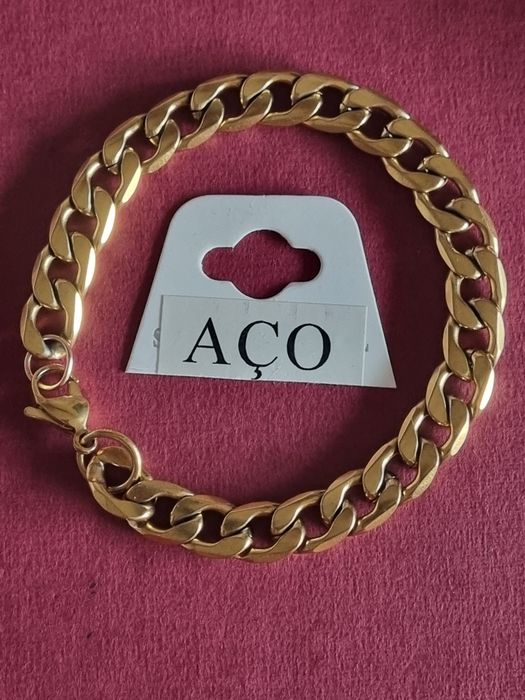 Pulseira dourada, em aço, malha grossa 1+1.