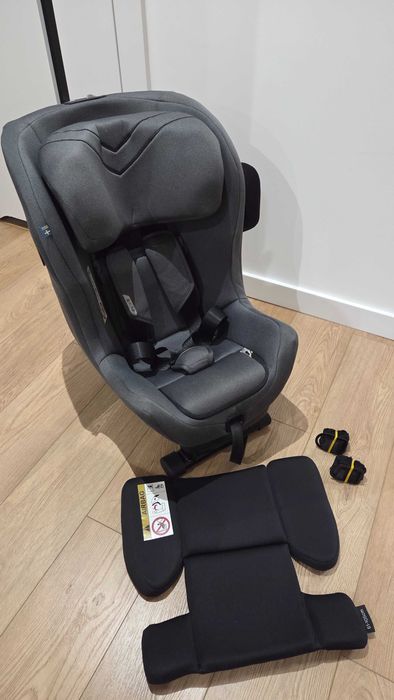 Fotelik axkid minikid 3 premium + gratis drugi fotelik do auta Romer