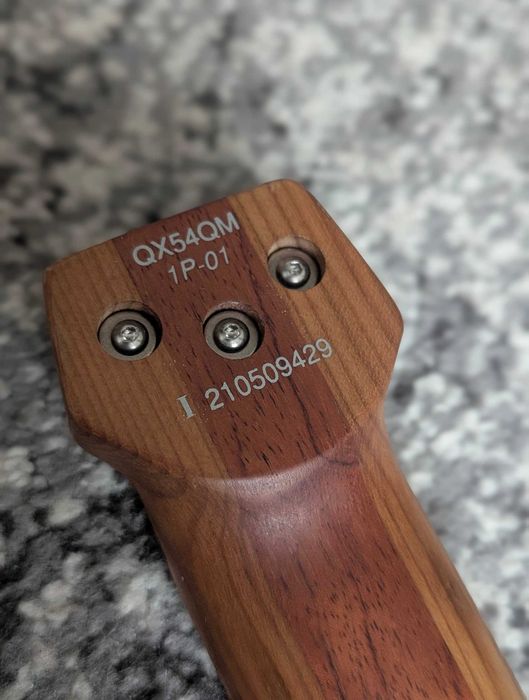 Безголовая электрогитара Ibanez QX54QM