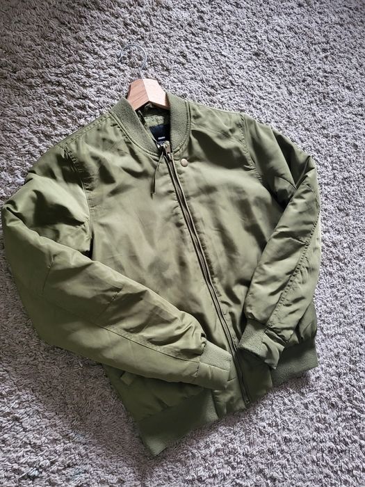 Kurtka bomberka/ Cropp