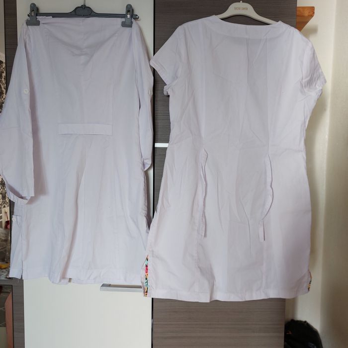 Халати,костюми медичні бу ( стан відмінний)