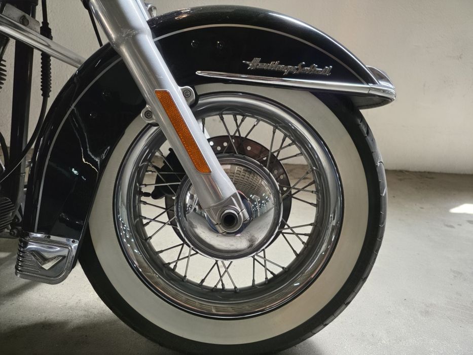 Harley Davidson Heritage Softail Classic