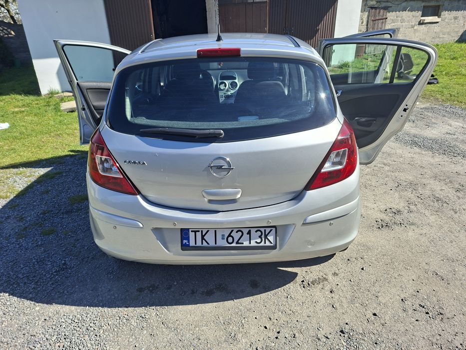 Opel Corsa D 2009