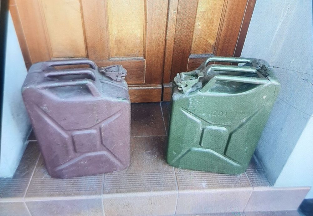 Kanistry 20 L 2 sztuki
