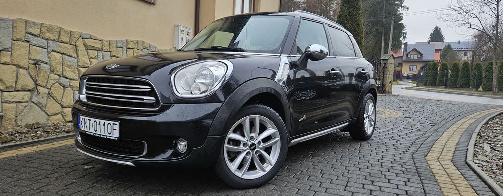 MINI Cooper 4X4. Bezwypadkowy. Zarejestrowany. Ubezpieczony. Gotowy do jazdy.