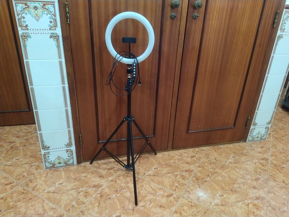 Ring light tripé led luz circular estúdio casa quarto apartamento vivenda carro cozinha escritório gabinete sala